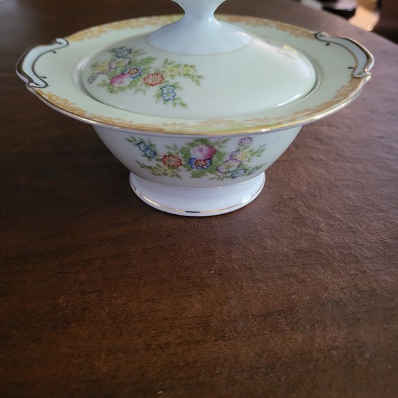 Vintage  Royal Derby China (Made in Japan) RDB1 Soup Tureen with Lid - Picture 1 of 10